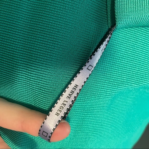 Herve leger bandage skirt in vibrant green - Picture 2 of 4